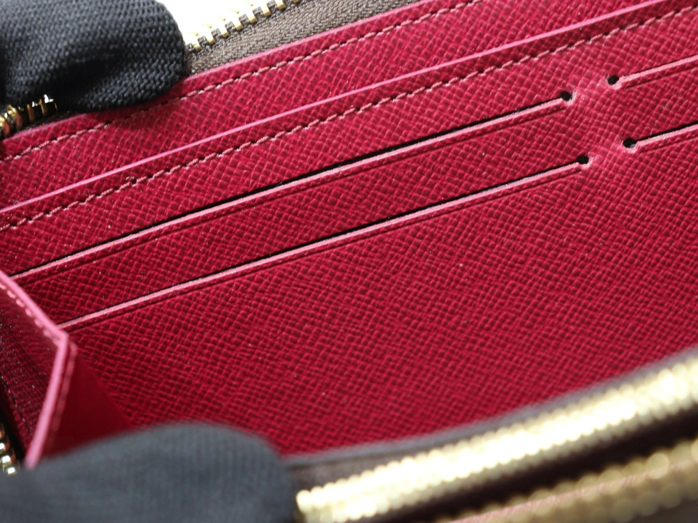 LOUIS VUITTON Portefeuille Clemence Monogram Canvas Fuschia Pink Wallet Long